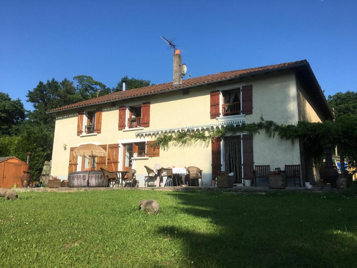 Maison Blanche De Hudson Cussac  Exterior foto